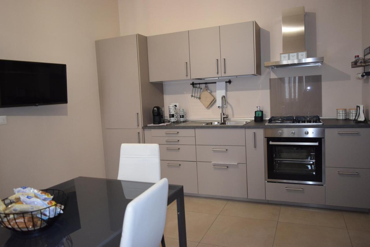 Casa Vacanze Lombardo Santa Teresa Di Riva Buitenkant foto